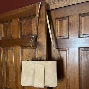 NWOT Universal Thread Crossbody Purse